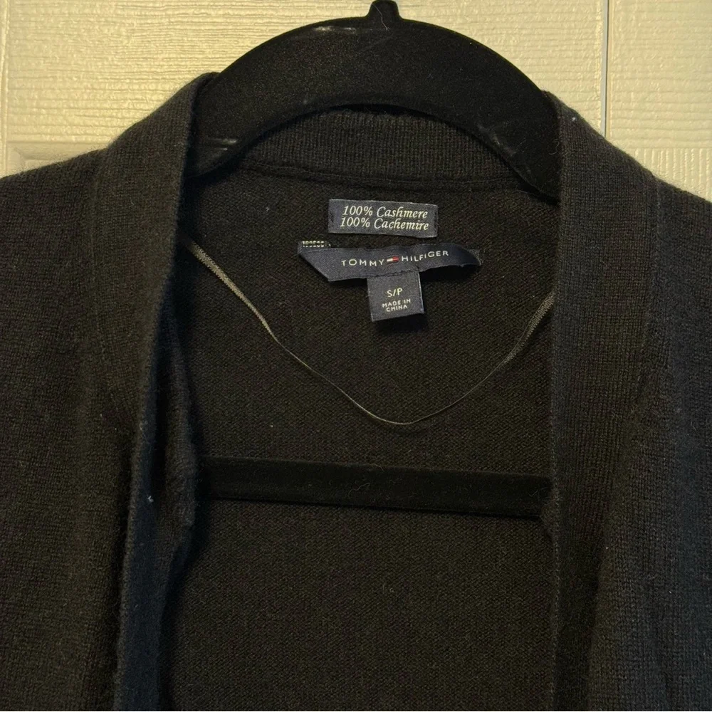 NWOT! Tommy Hilfiger Black 100% Cashmere Women's Cardigan, Size S - Picture 4 of 8